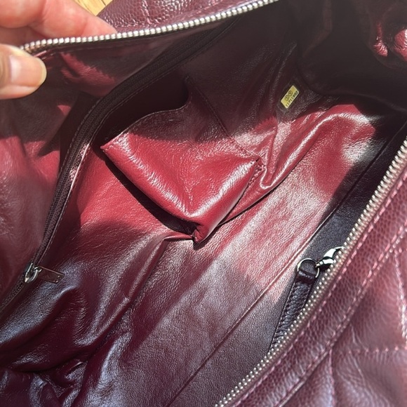 Vintage Chanel bowler bag EUC like new - Picture 7 of 11